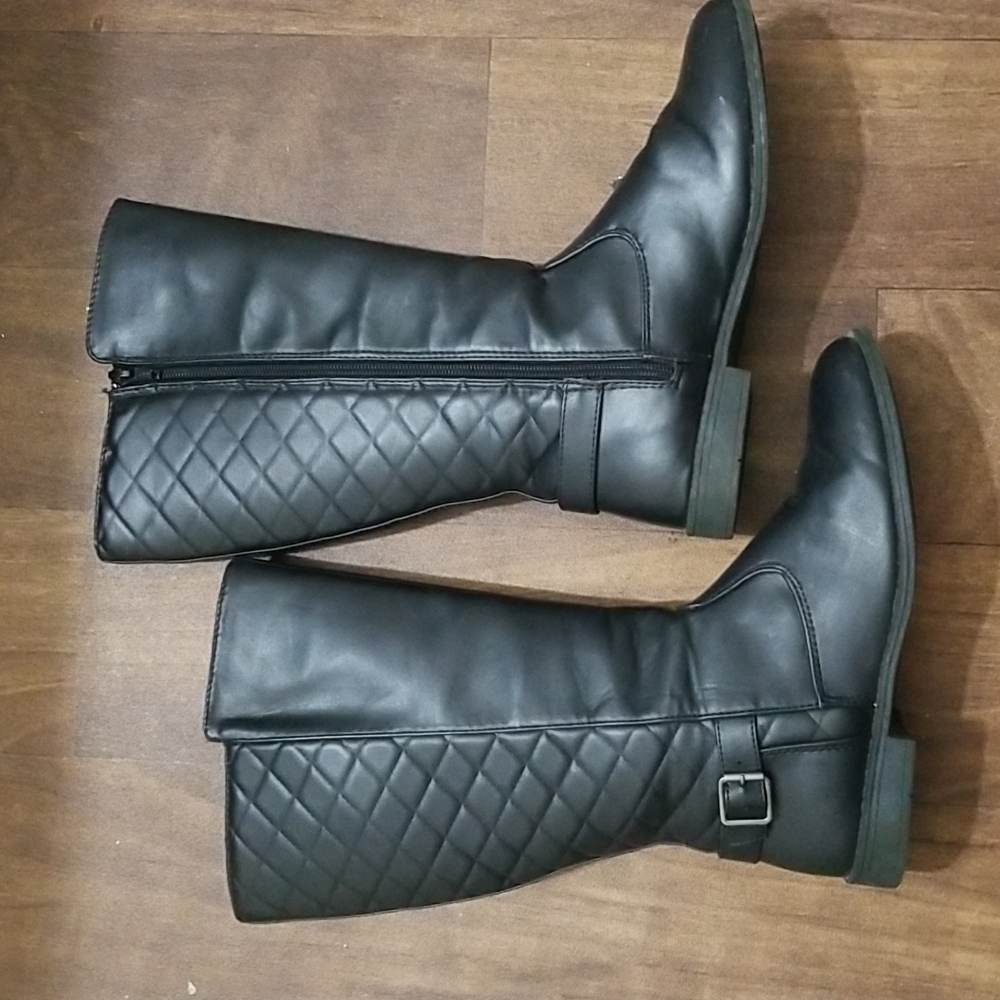 Sonoma Women Boots